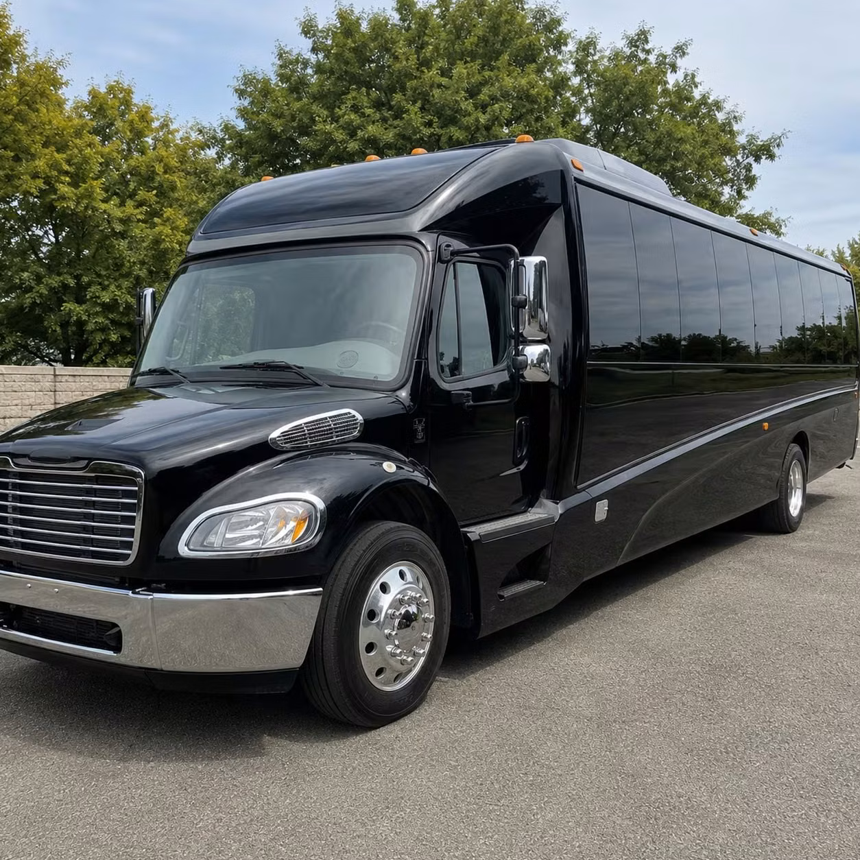 antioch 28 passenger minibus rental