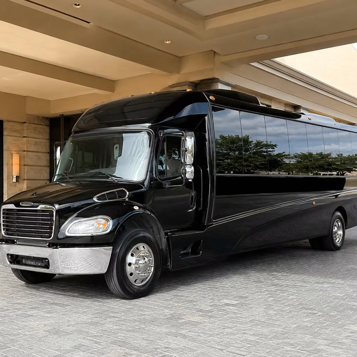 antioch 30 passenger minibus rental